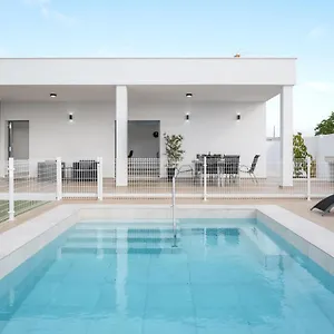  Сasa de vacaciones Sandra Solo Familias